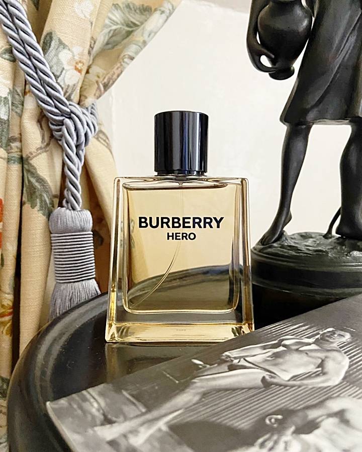 Burberry Hero EDT - Nước hoa gỗ tuyết tùng cao cấp