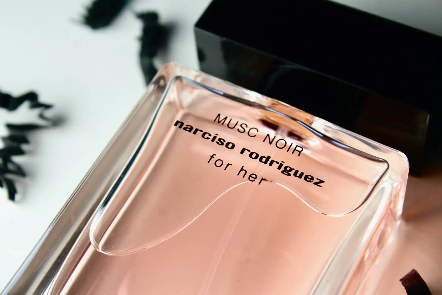 Nước Hoa Musc Noir For Her Của Narciso Rodriguez